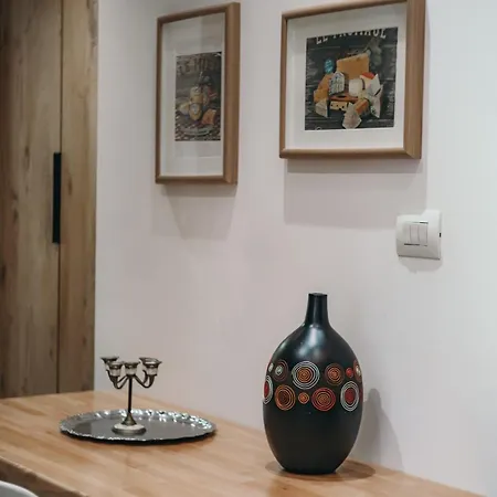 A Rustic Private With 1 Bedroom In Center Sarande